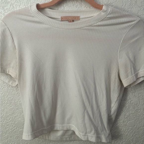 White Cropped Ribbed Top - Picture 2 of 4